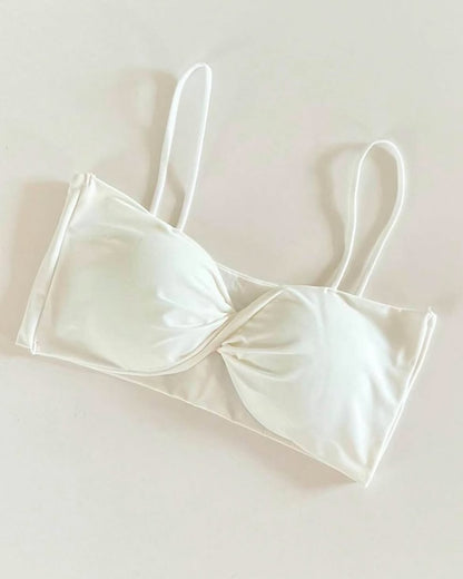 Premium Seamless Twist Bra 
Everyday Comfort Bra – Super Soft & Stylish ✨