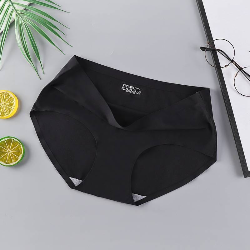 ✨ Seamless Ice Silk Panty – Ultra Soft & Invisible Comfort
