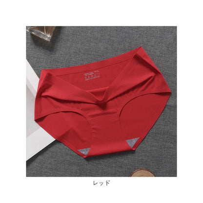 ✨ Seamless Ice Silk Panty – Ultra Soft & Invisible Comfort
