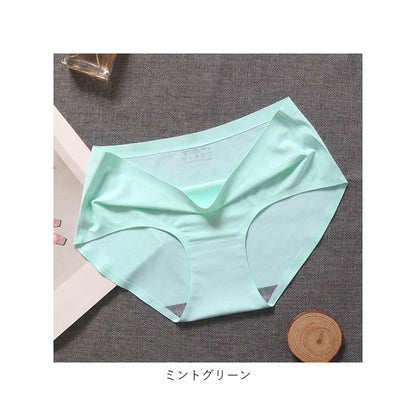 ✨ Seamless Ice Silk Panty – Ultra Soft & Invisible Comfort