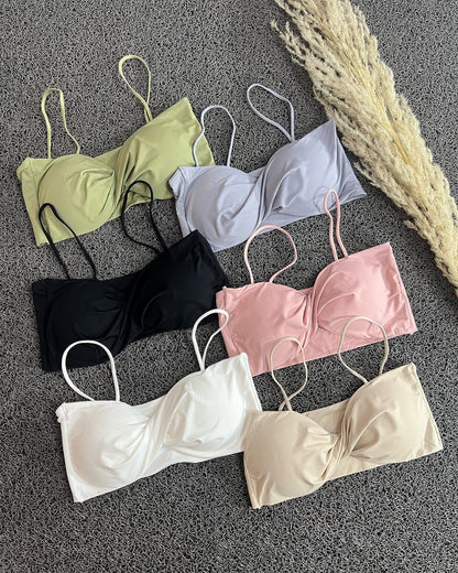 Premium Seamless Twist Bra 🌸
Everyday Comfort Bra – Super Soft & Stylish ✨
Non-Wired Comfy Bra – Perfect Fit ✅
 Summer Collection | Soft Padded Bra 🌿
Spaghetti Strap Twist Bra – Daily Wear 💖
